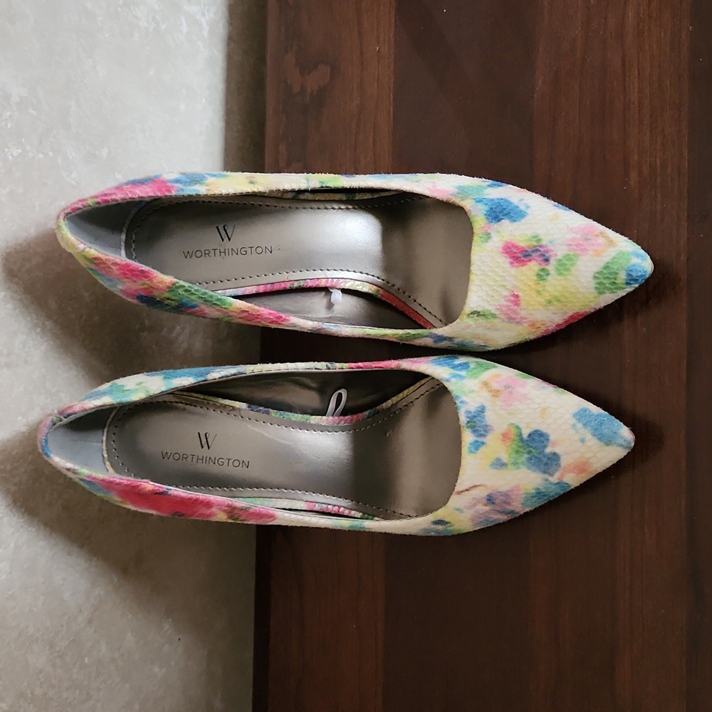 Worthington Multi Color Heels